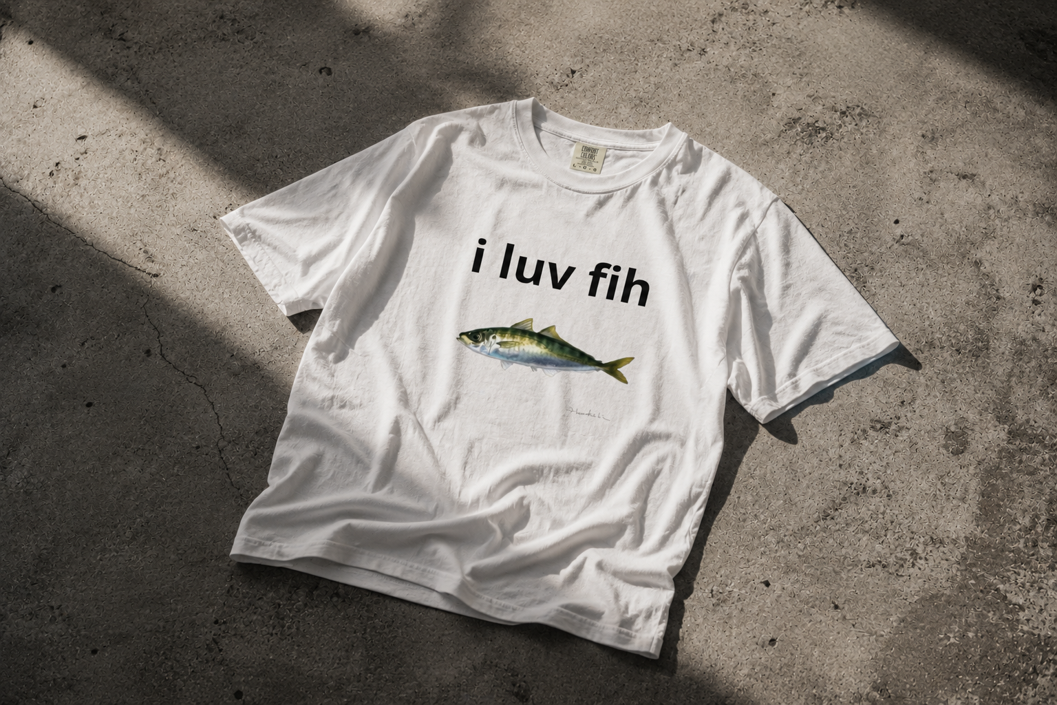 i luv fih Tee